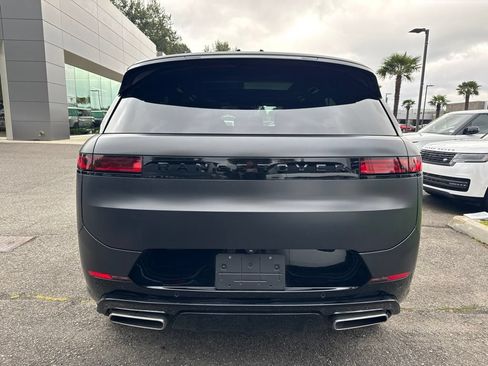 Used 2025 Land Rover Range Rover Sport Dynamic SE AWD/4WD image 7