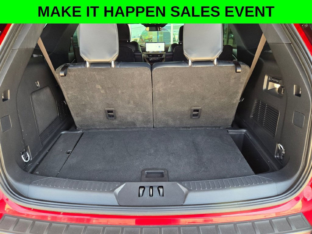Used 2025 Ford Explorer ST w/ Sun And Sound Package AWD/4WD image 31