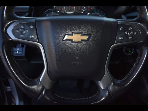 Used 2018 Chevrolet Tahoe LT w/ Luxury Package RWD image 13