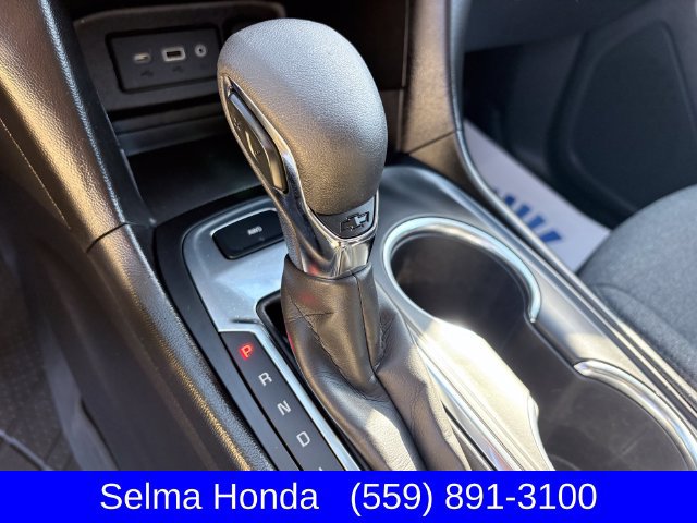 Used 2022 Chevrolet Equinox LT w/ LPO, Floor Liner Package AWD/4WD image 20