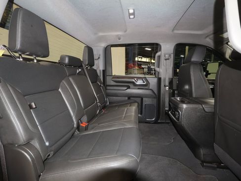 Used 2024 GMC Sierra 2500 SLT w/ SLT Convenience Package AWD/4WD image 27