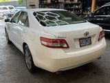 Used 2010 Toyota Camry LE image 4
