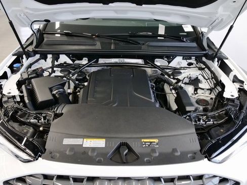 New 2025 Audi Q5 Premium image 9