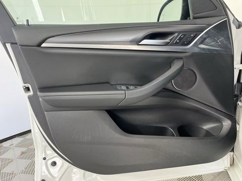 Used 2023 BMW X4 xDrive30i w/ M Sport Package image 10