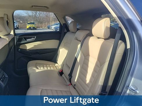 Used 2022 Ford Edge SEL w/ Convenience Package image 12