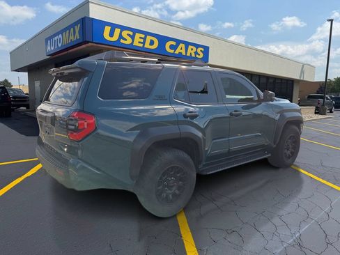 Used 2025 Toyota 4Runner TRD Off-Road Premium AWD/4WD image 5