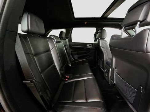 Used 2022 Jeep Grand Cherokee Limited w/ Tech Group image 28