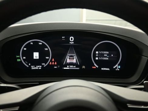 Used 2024 Porsche Cayenne image 19