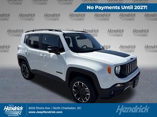 Used 2023 Jeep Renegade Latitude AWD/4WD video 1