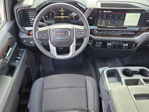 New 2026 GMC Sierra 3500 SLE image 5