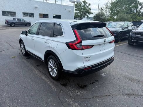 Certified 2024 Honda CR-V EX-L image 2