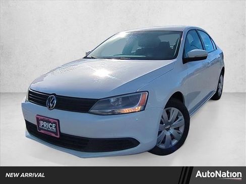 Used 2012 Volkswagen Jetta SE image 1