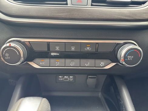 Used 2023 Nissan Altima 2.5 SV image 17