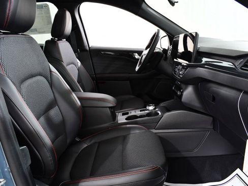 New 2026 Ford Escape ST-Line Select w/ Tech Pack #2 image 10