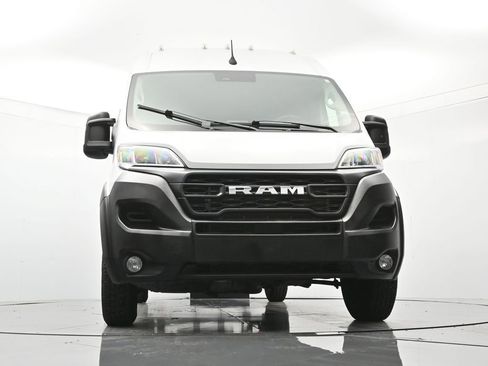 Used 2025 RAM ProMaster 2500 w/ Convenience Group FWD image 34