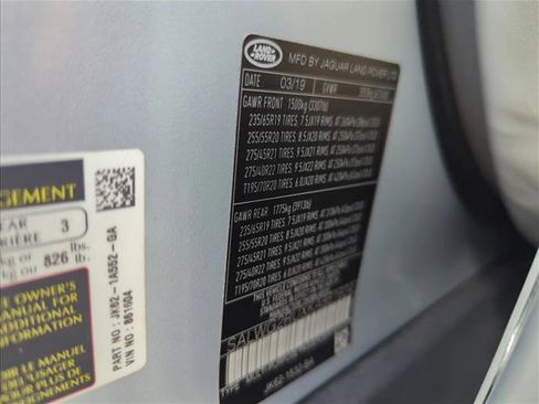 Used 2019 Land Rover Range Rover Sport SE image 29