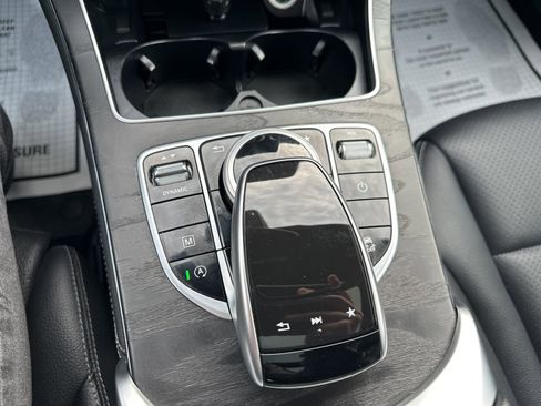 Used 2018 Mercedes-Benz GLC 300 4MATIC image 49