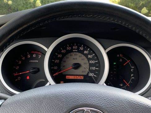 Used 2009 Toyota Tacoma PreRunner w/ SR5 Pkg #2 RWD image 20