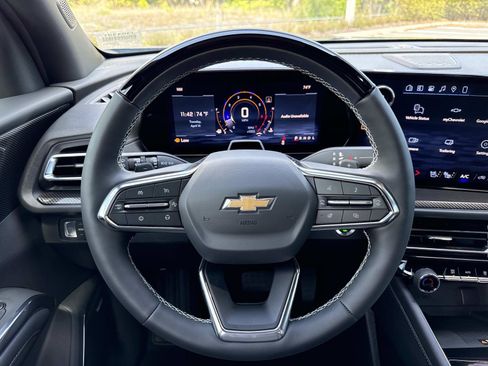New 2026 Chevrolet Traverse High Country FWD image 15