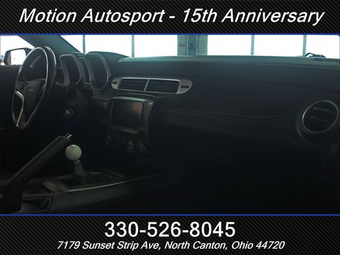 Used 2014 Chevrolet Camaro SS image 32