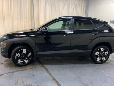 Used 2024 Hyundai Kona SEL AWD/4WD image 6