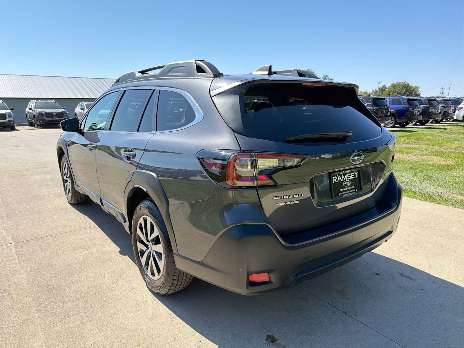 Certified 2024 Subaru Outback Premium AWD/4WD image 4