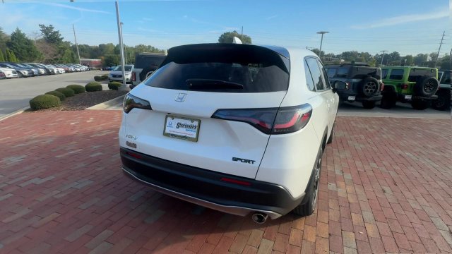 Certified 2024 Honda HR-V Sport image 2