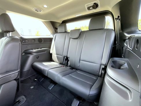 Certified 2026 Hyundai Palisade Limited AWD/4WD image 20