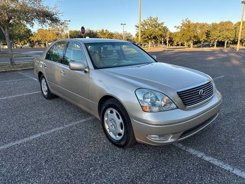 Used 2001 Lexus LS 430 image 3