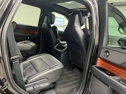 Used 2024 Lincoln Navigator Reserve image 54