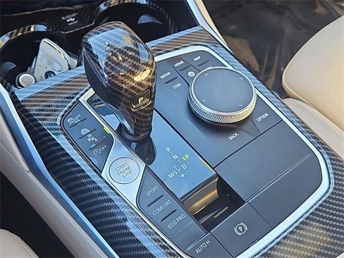 Used 2020 BMW 330i xDrive Sedan w/ Driving Assistance Package image 29