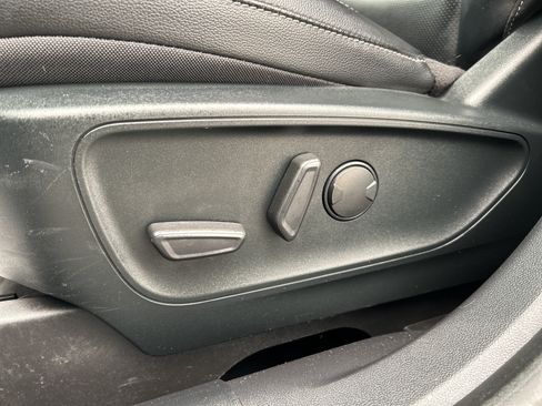 Used 2022 Ford Escape SEL w/ Equipment Group 302A AWD/4WD image 14