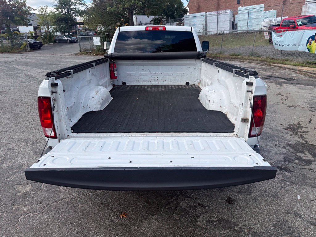 Used 2018 RAM 3500 Tradesman w/ Chrome Appearance Group AWD/4WD image 21
