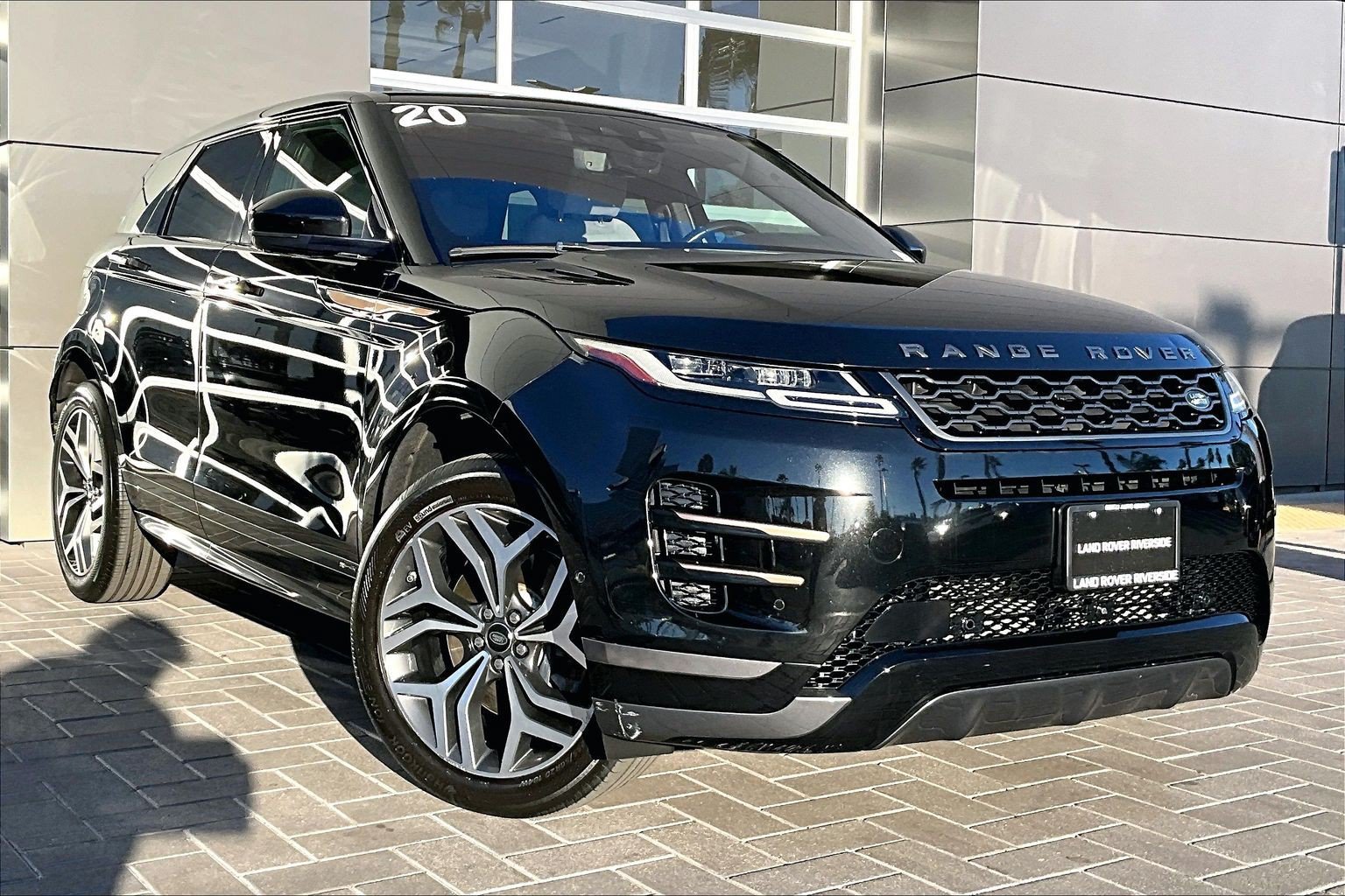 Used 2020 Land Rover Range Rover Evoque R-Dynamic HSE AWD/4WD image 3