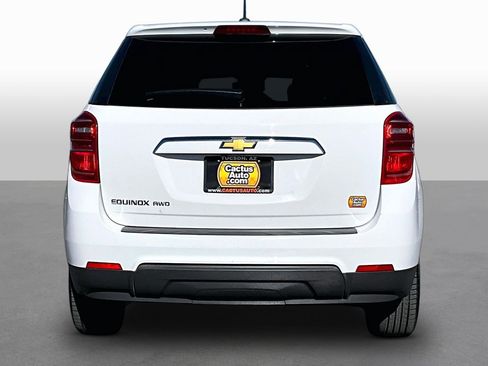 Used 2017 Chevrolet Equinox LS AWD/4WD image 4