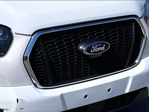 Certified 2024 Ford Transit 350 XLT RWD image 30