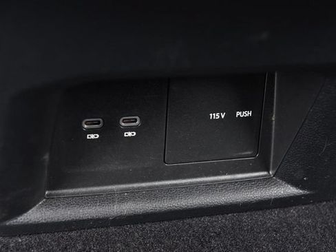 Used 2023 Volkswagen Atlas Cross Sport SEL AWD/4WD image 24