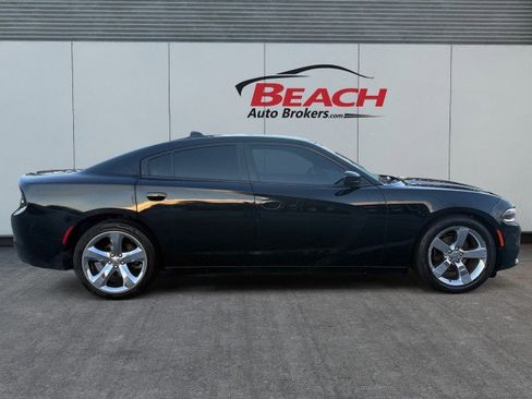 Used 2018 Dodge Charger SXT Plus w/ Quick Order Package 29J image 9