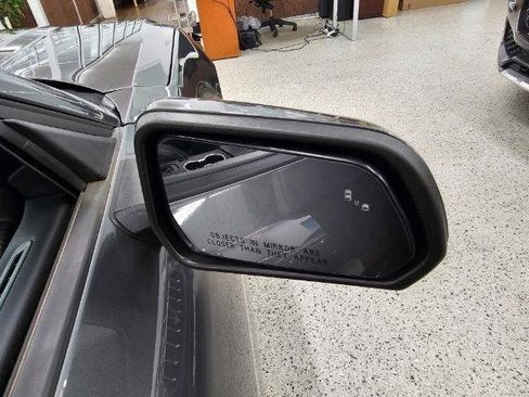 Used 2025 Ford Mustang Premium RWD image 40