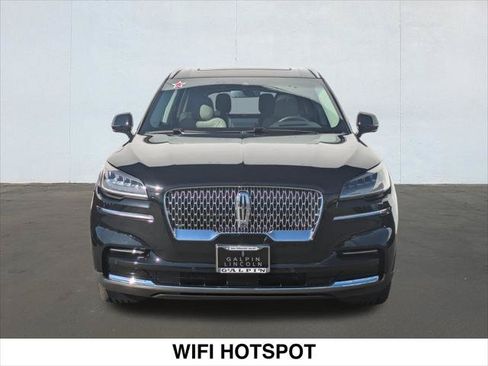 Used 2023 Lincoln Aviator Reserve w/ Equipment Group 201A AWD/4WD image 8