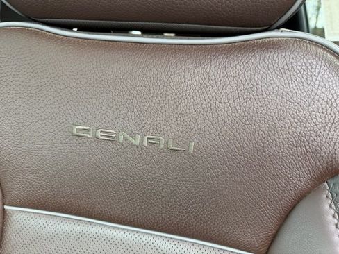 Certified 2024 GMC Sierra 1500 Denali w/ Denali Reserve Package image 15