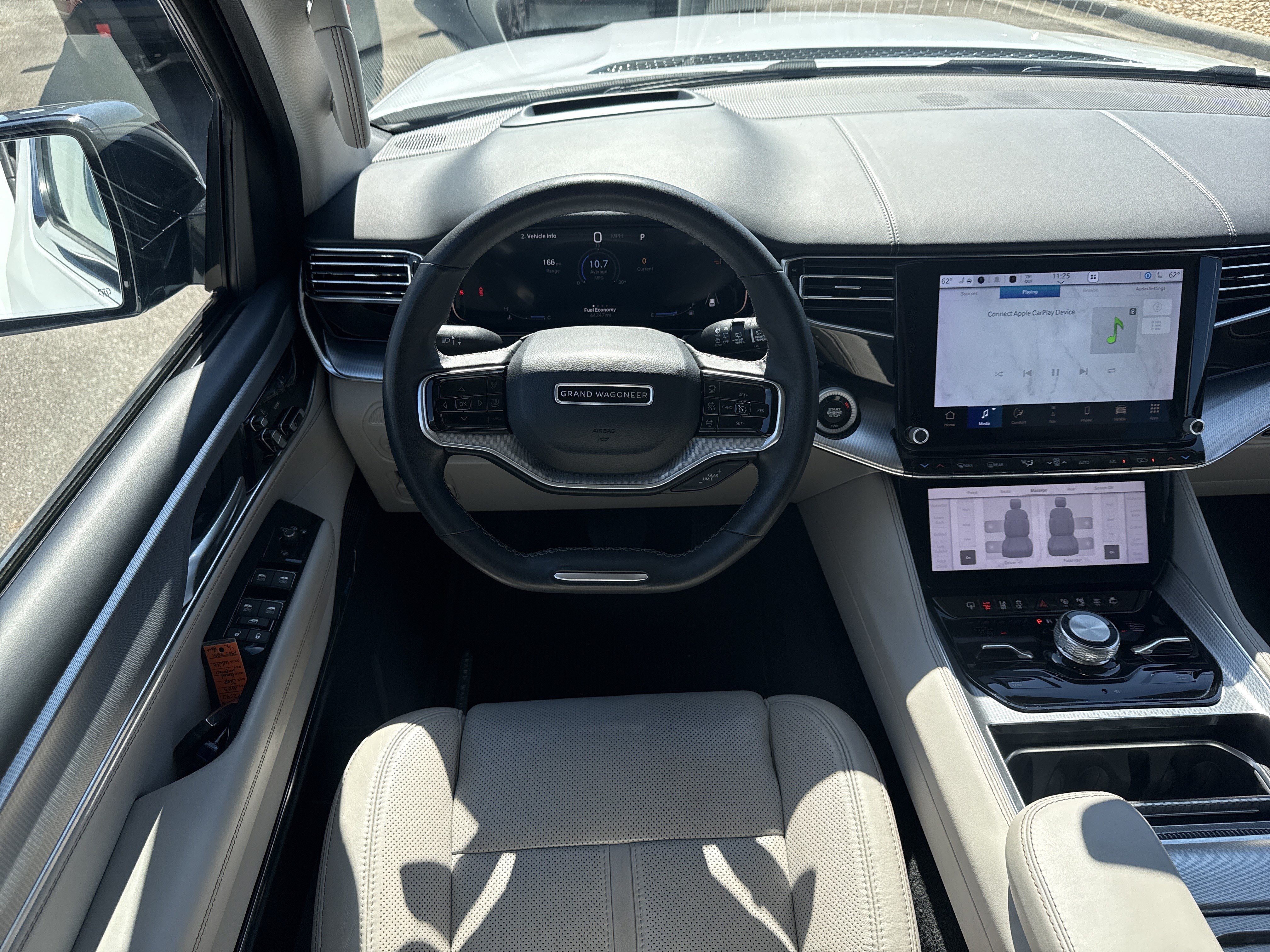 Used 2023 Jeep Grand Wagoneer 4WD image 27