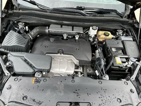 Used 2019 Buick Envision Essence FWD image 20