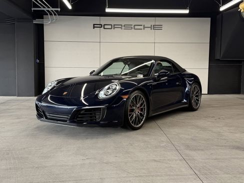 Used 2019 Porsche 911 Carrera 4S image 1