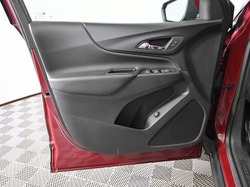 Used 2020 Chevrolet Equinox LT AWD/4WD image 18