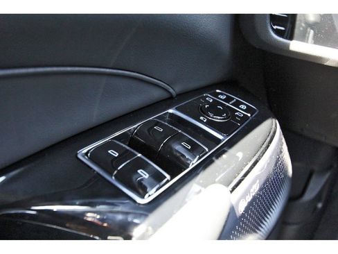 New 2026 Cadillac Lyriq Signature Luxury image 14