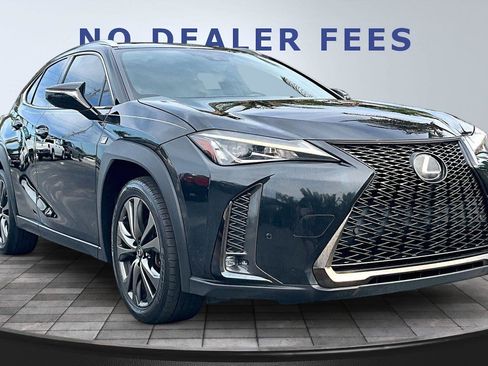 Used 2019 Lexus UX 200 F Sport w/ F Sport Premium Package image 3