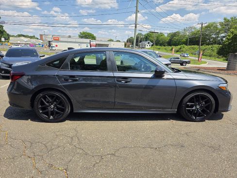 Used 2025 Honda Civic Sport image 6