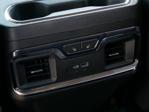 Used 2023 GMC Sierra 1500 Denali Ultimate AWD/4WD image 30