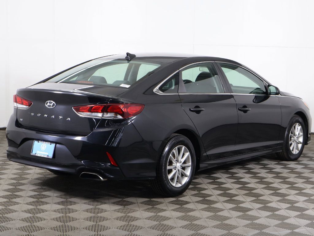 Used 2018 Hyundai Sonata SE FWD image 8